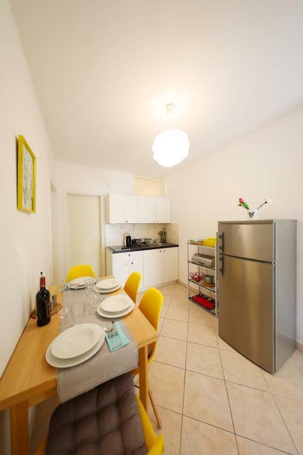 Apartman Bluemarin Apartamento Pakoštane Exterior foto